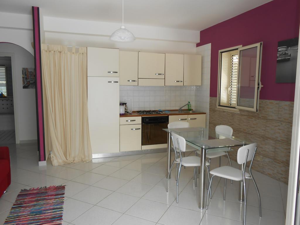 Appartamento Santa Lucia Cefalù Szoba fotó